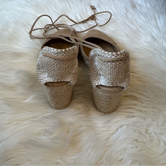 Castañer Carina Espadrille Wedges ASO Kate Middleton - Picture 10 of 11